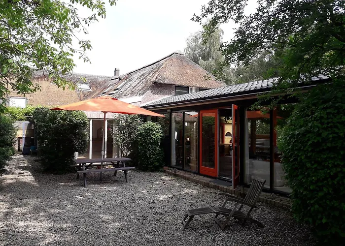 Groepsaccommodatie Met Workshopruimte *