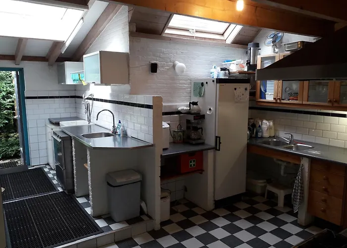 Groepsaccommodatie Met Workshopruimte Holiday home