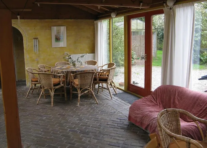 بيت للعطل Groepsaccommodatie Met Workshopruimte *